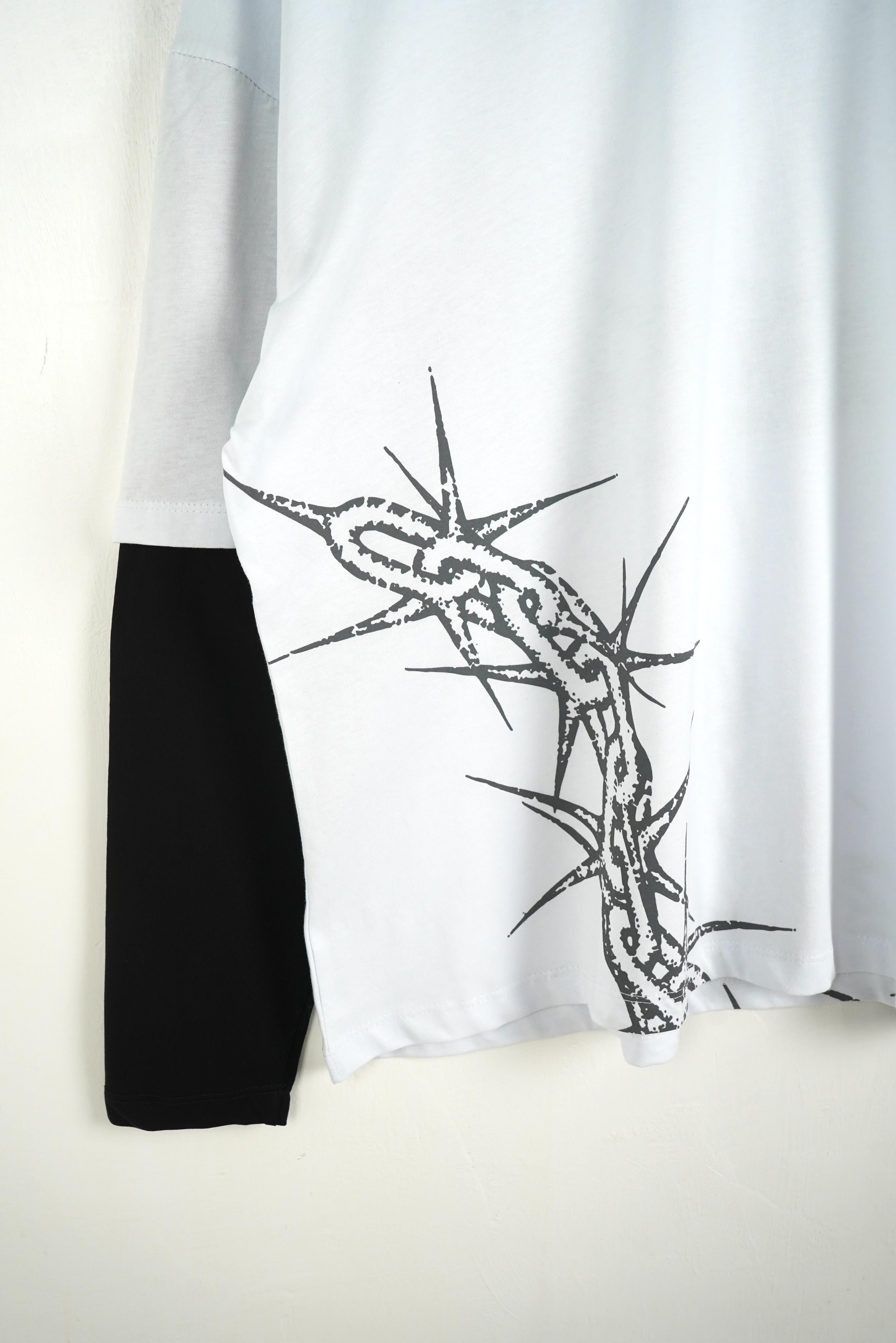 T-SHIRT CATENA SPINATA