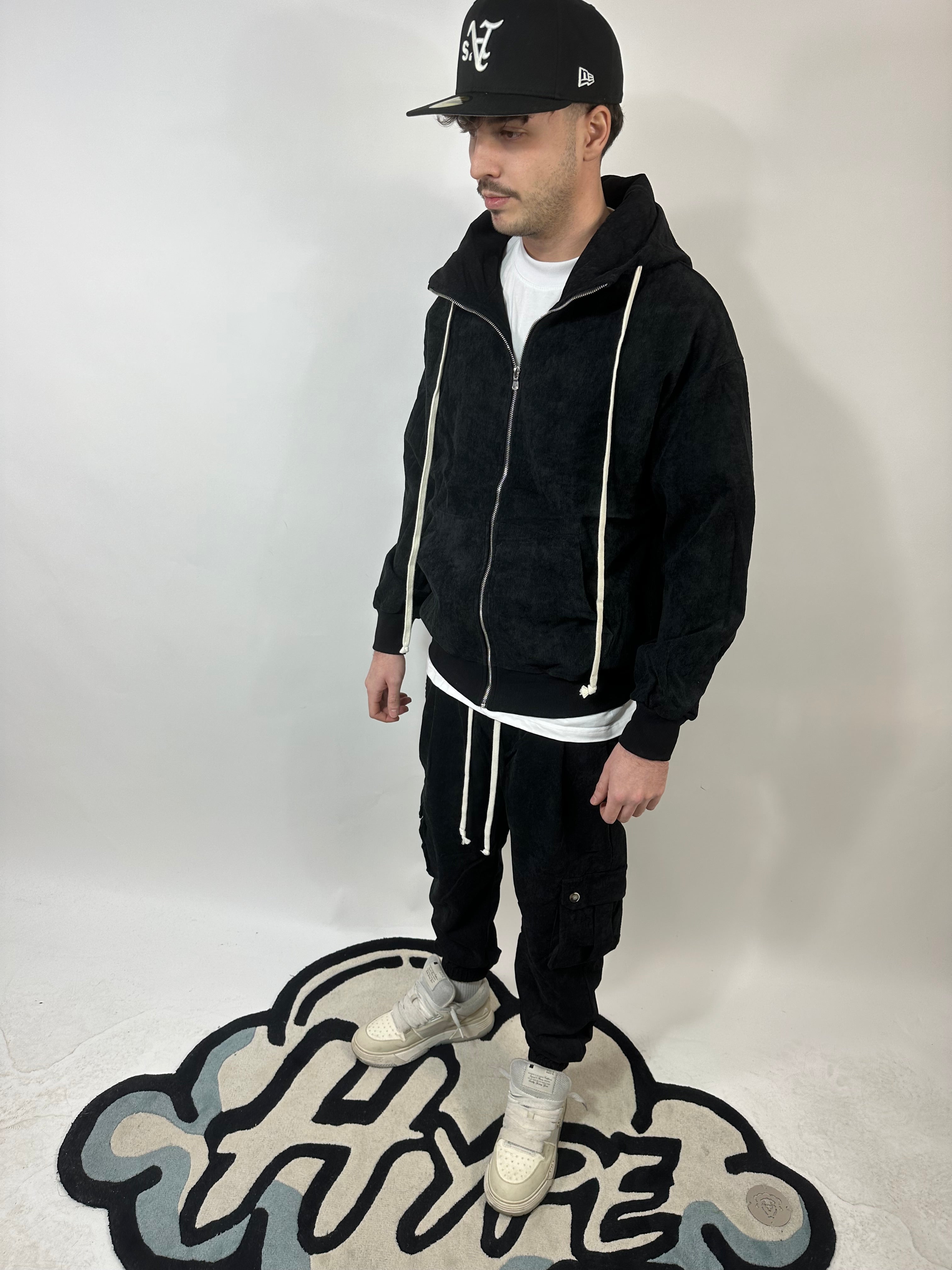 Completo Sartoriale Leggero a Costine Nero