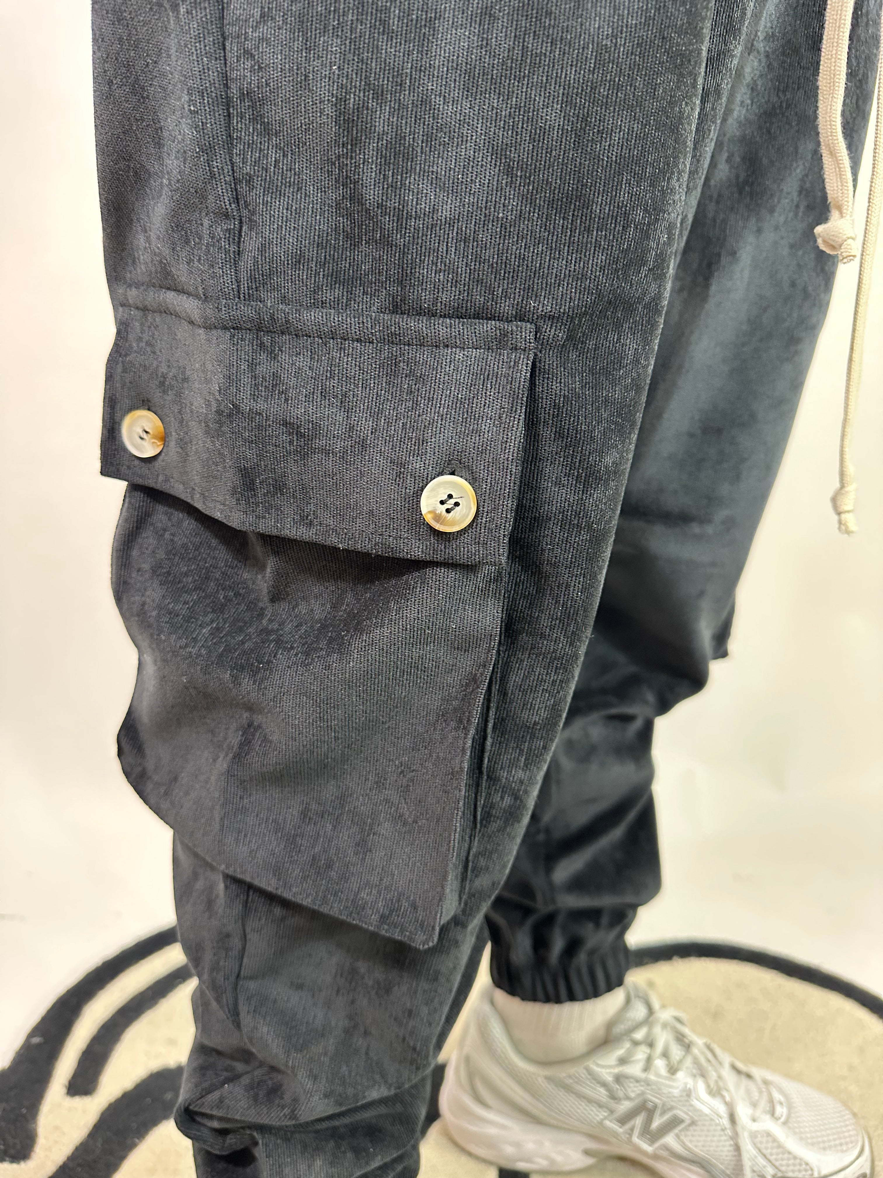 Pantalone Cargo a Costine Nero