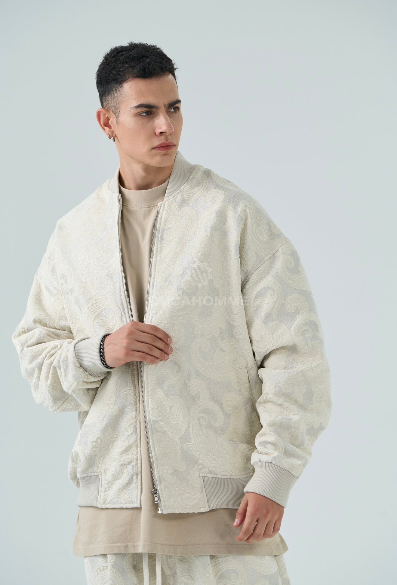 Completo Sartoriale Ricamato Velluto Pesante