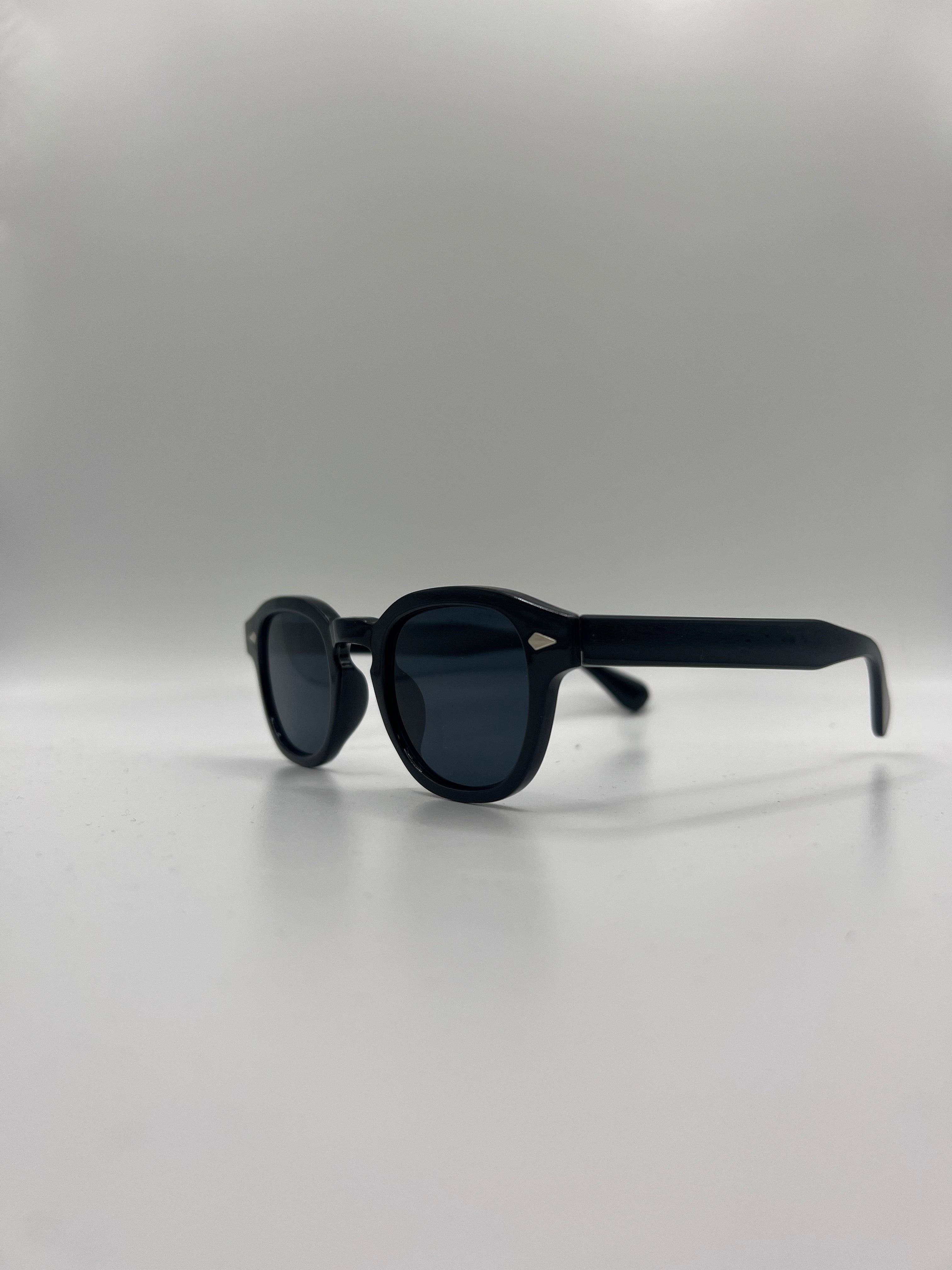 Side TOTAL BLACK
