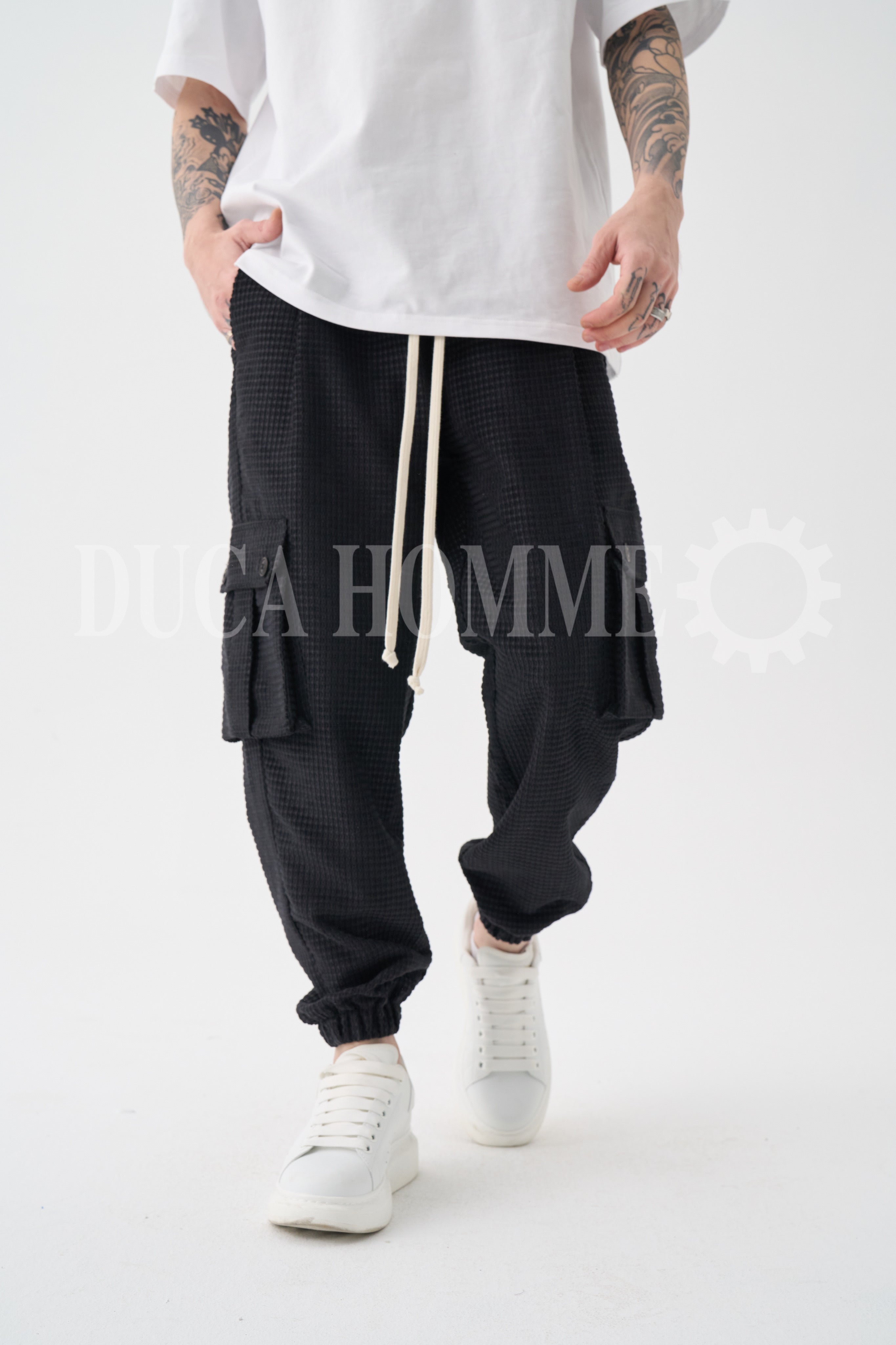 Pantalone Cargo Ricamato Leggero Nero