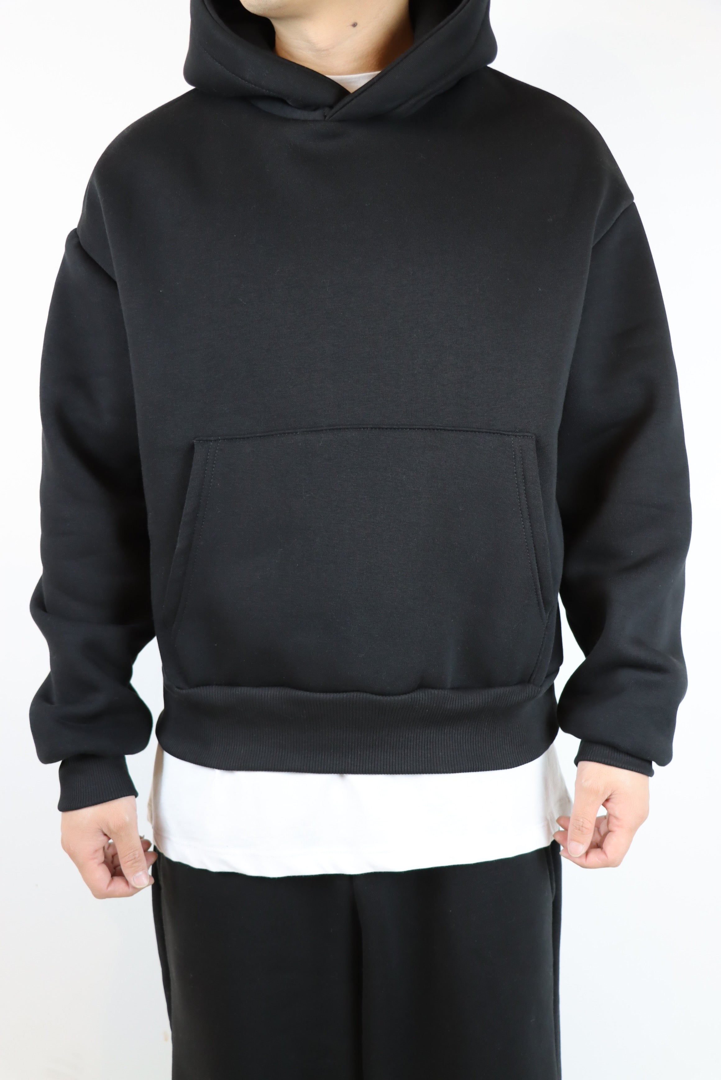 Completo Doppio Cotone Felpato Fondo Ampio Nera