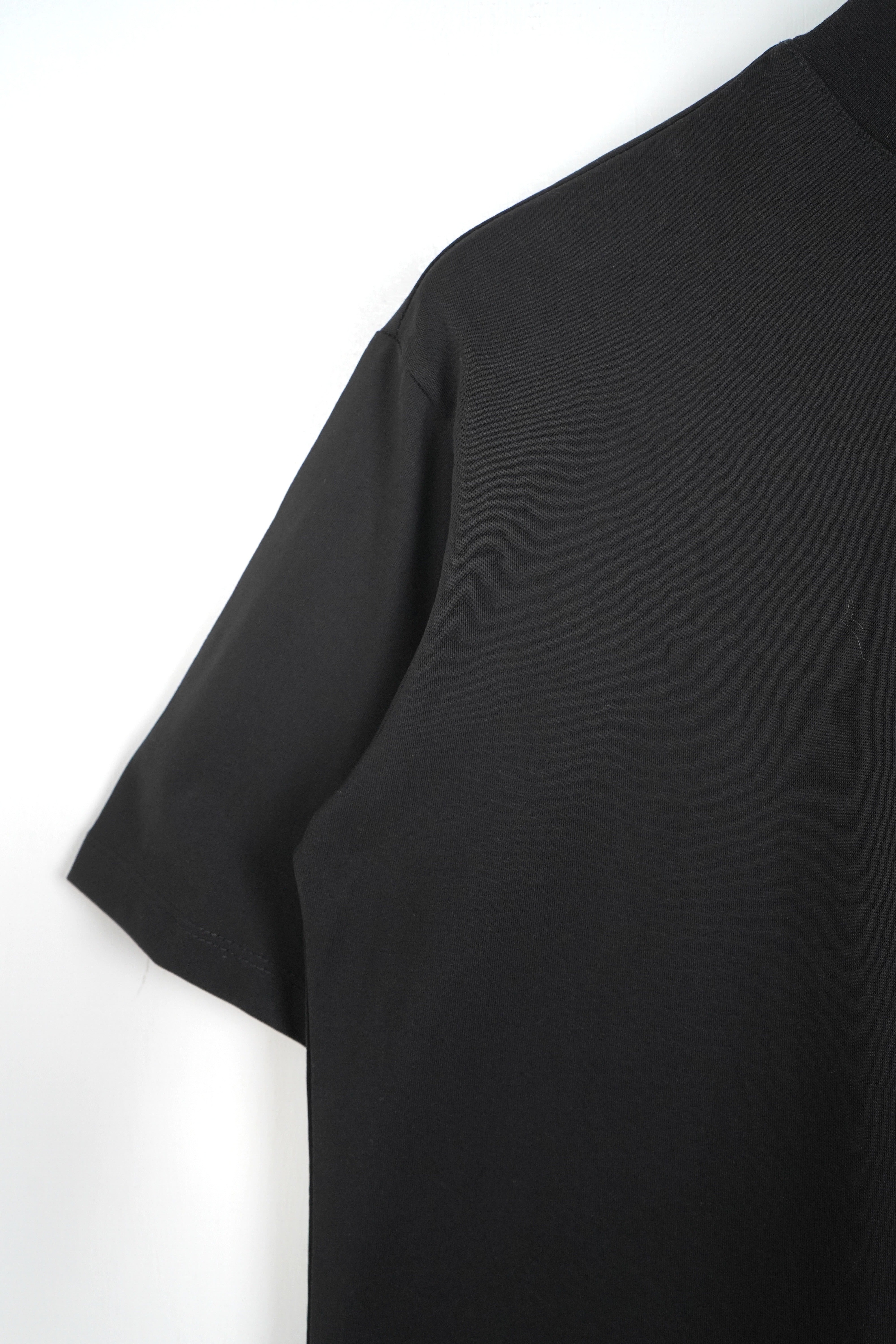 T-SHIRT COLLO ALTO NERA