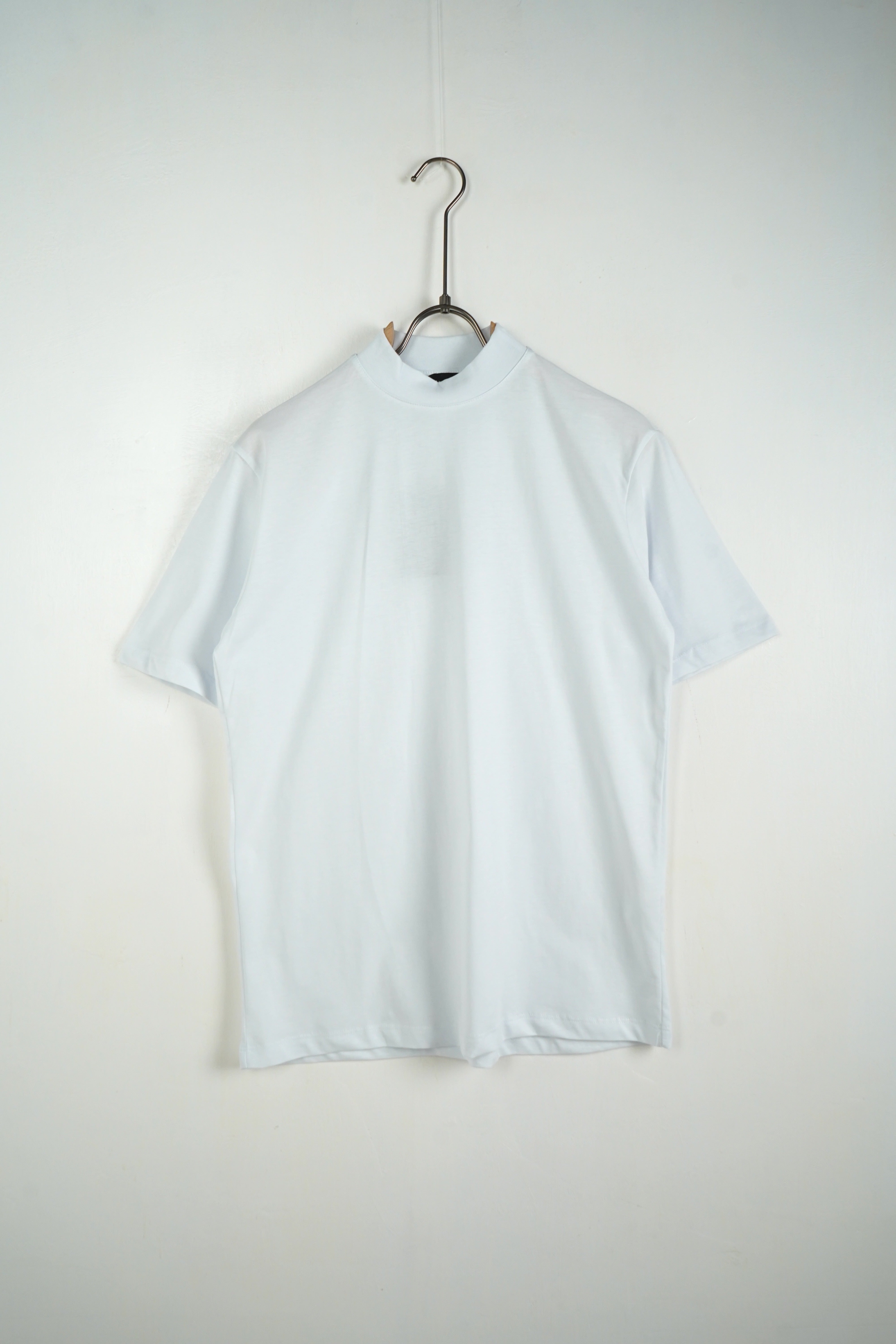 T-SHIRT COLLO ALTO BIANCA