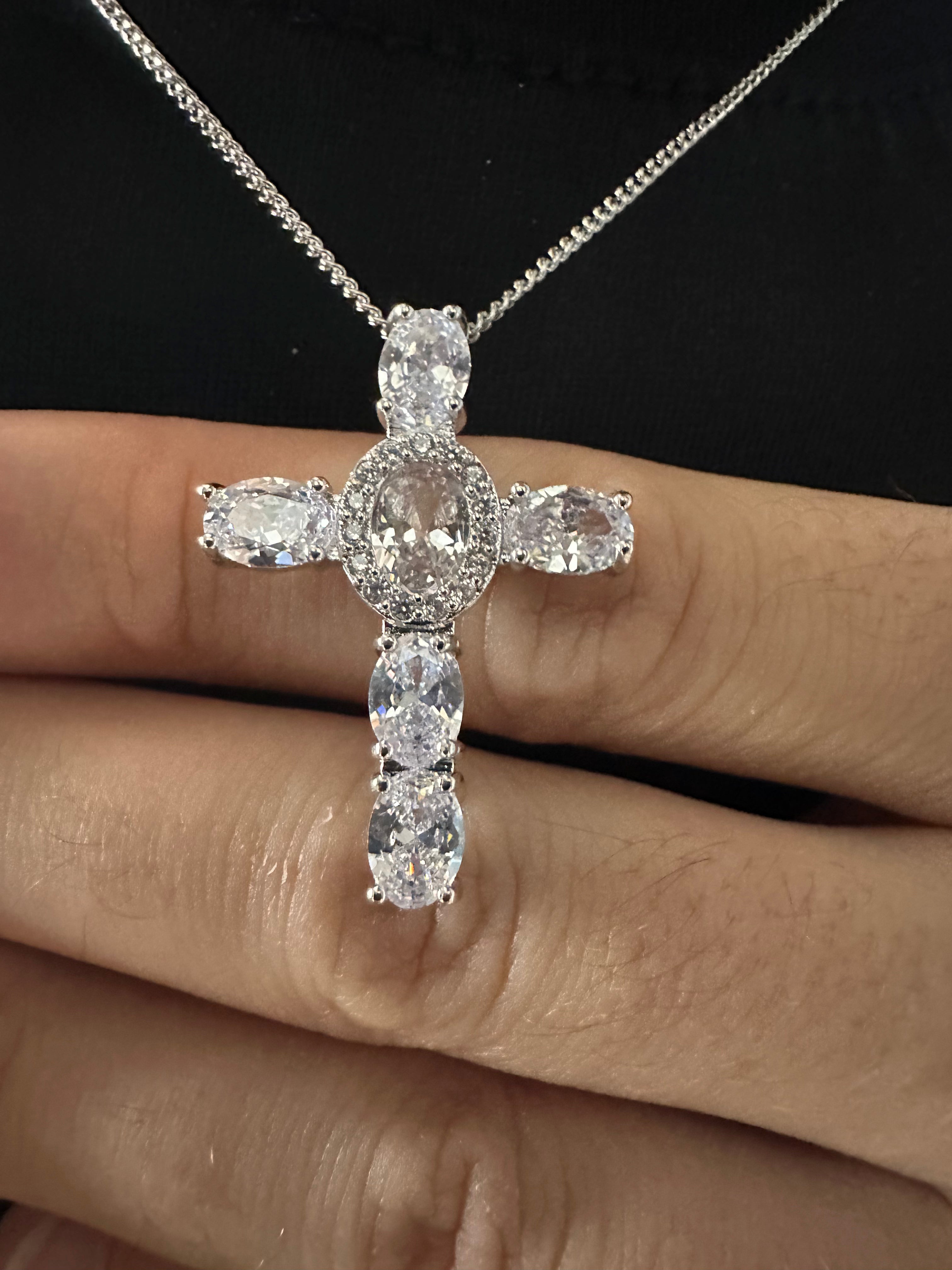 COLLANA CROCE FANTASY