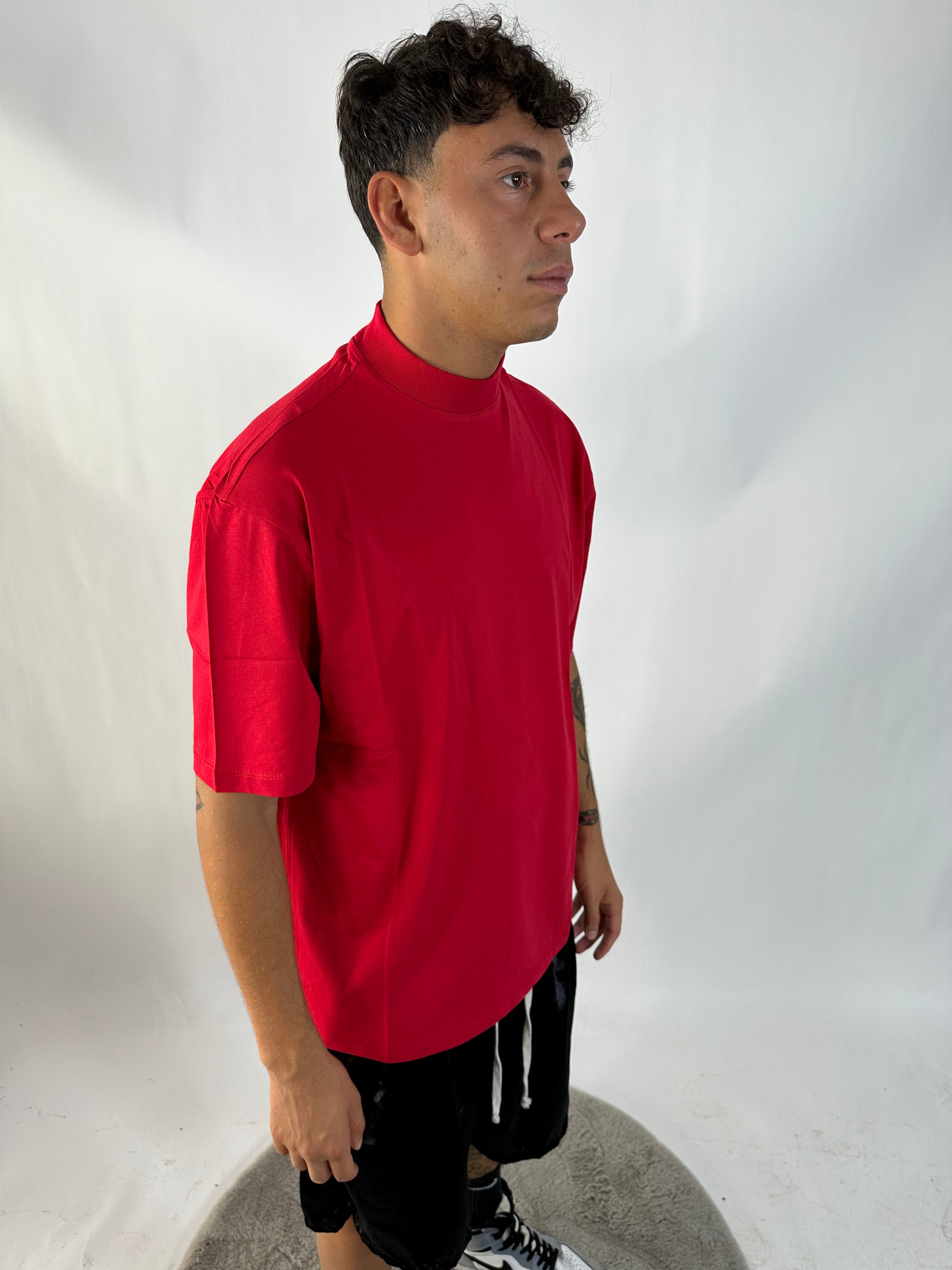 T-SHIRT COLLO ALTO ROSSA