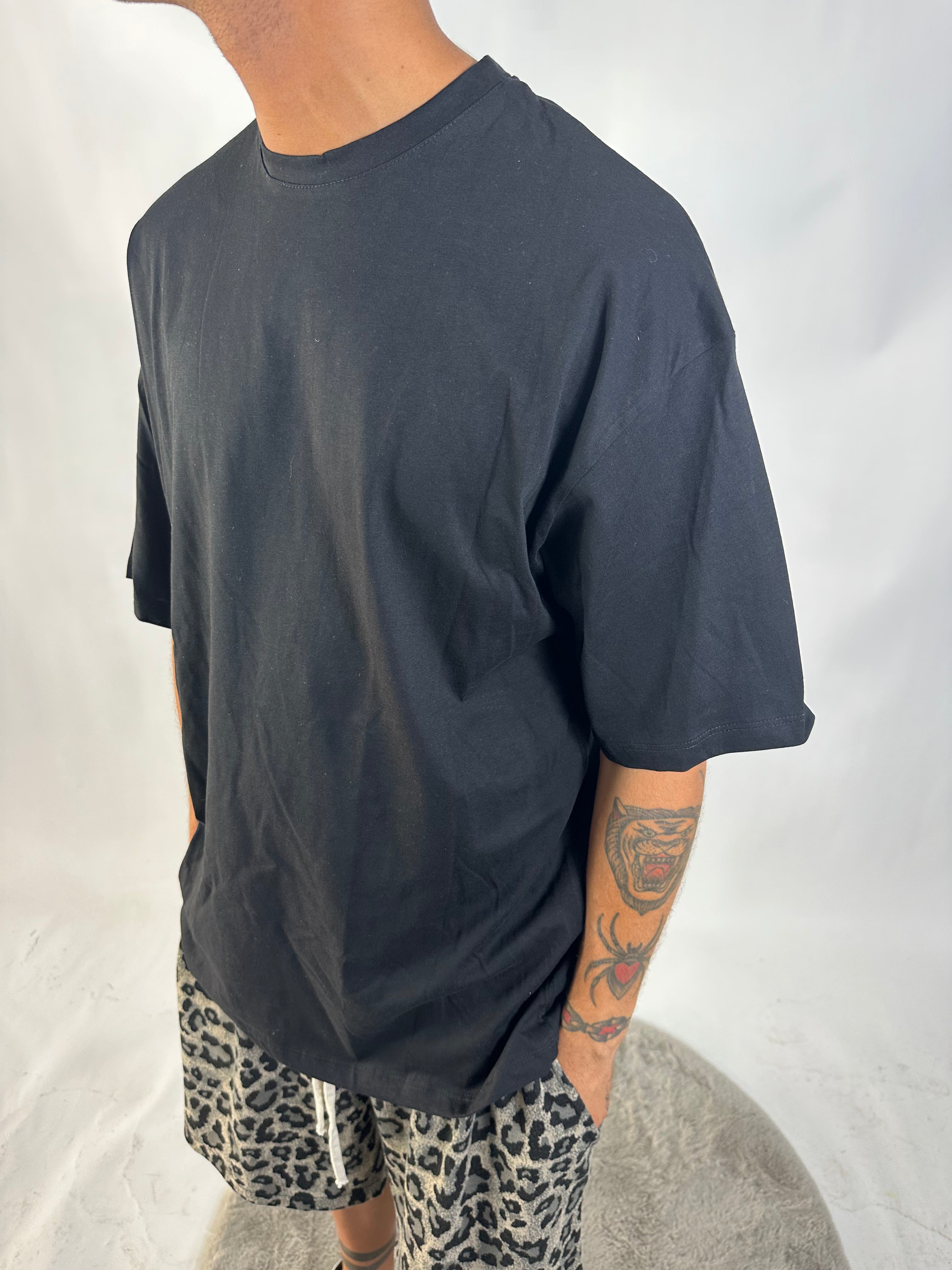 T-SHIRT OVERSIZE TOTAL BLACK