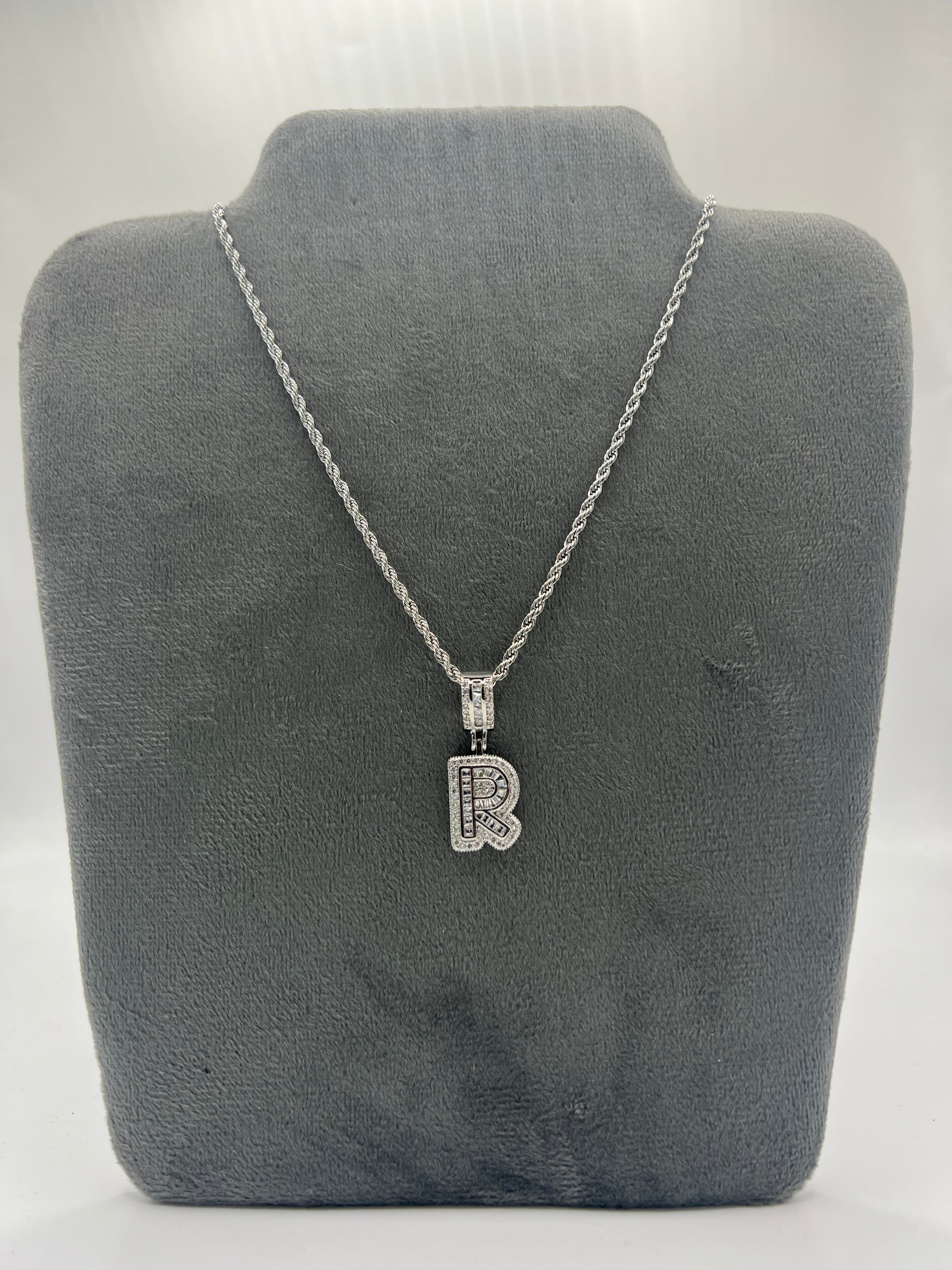 COLLANA  R