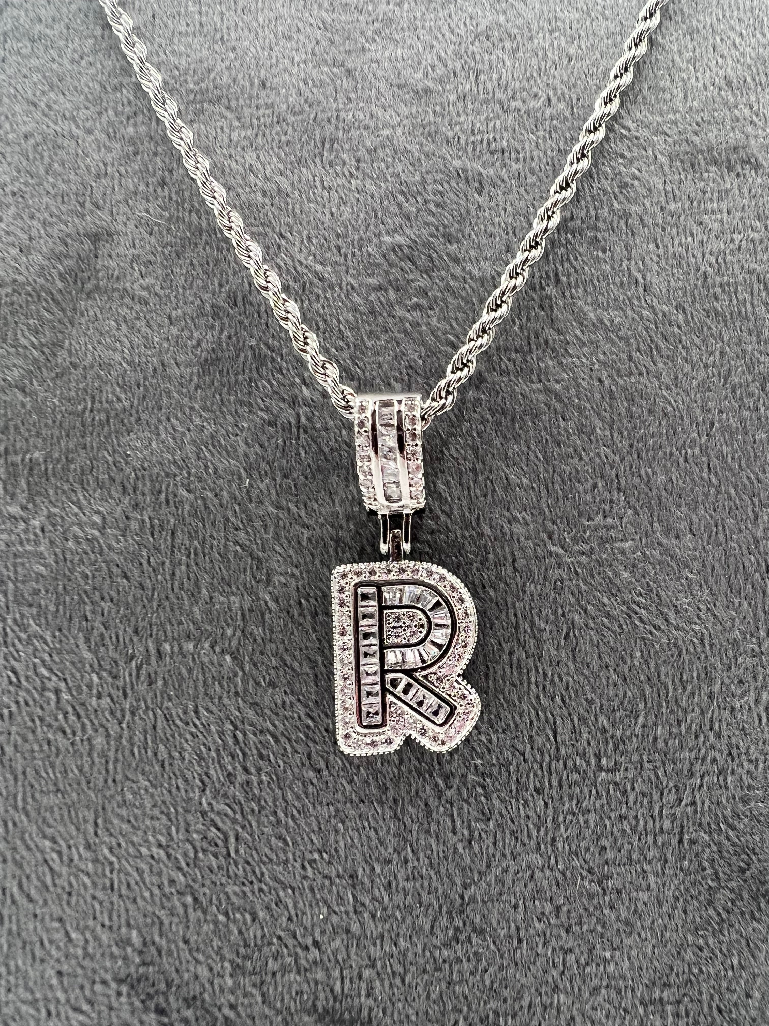 COLLANA  R