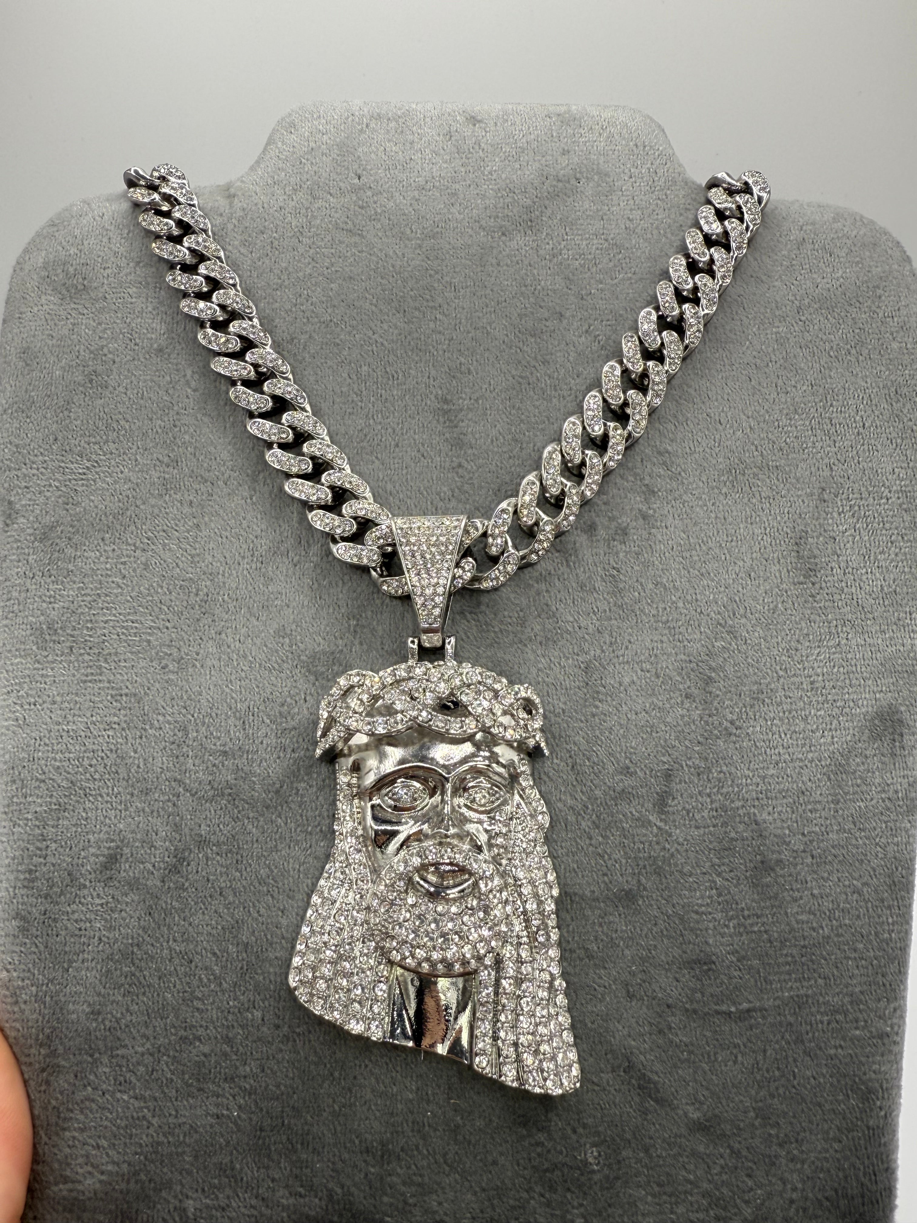 Collana Jesus Grande