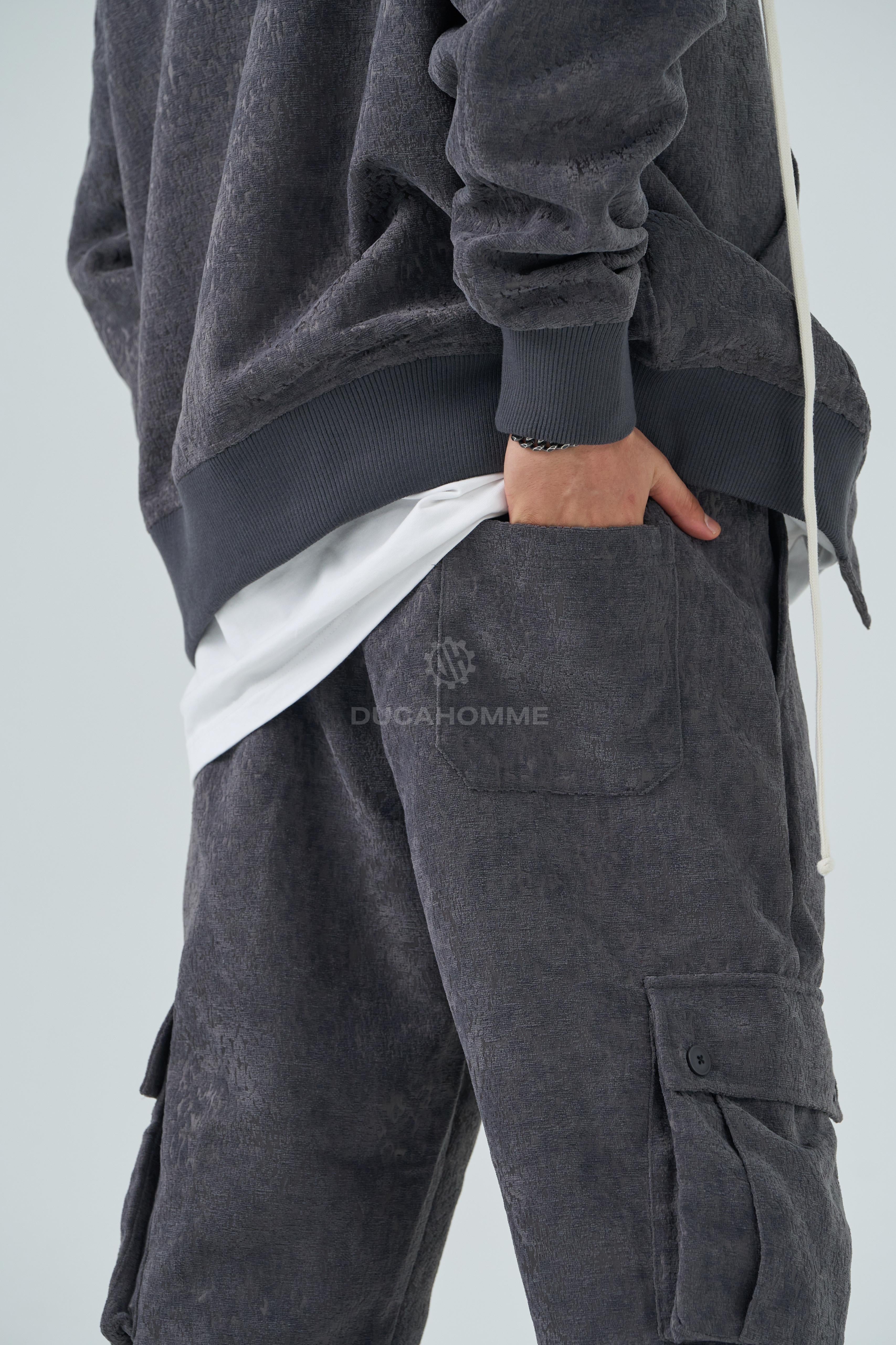 Completo Sartoriale Ricamato Similar Versacë con Cappuccio