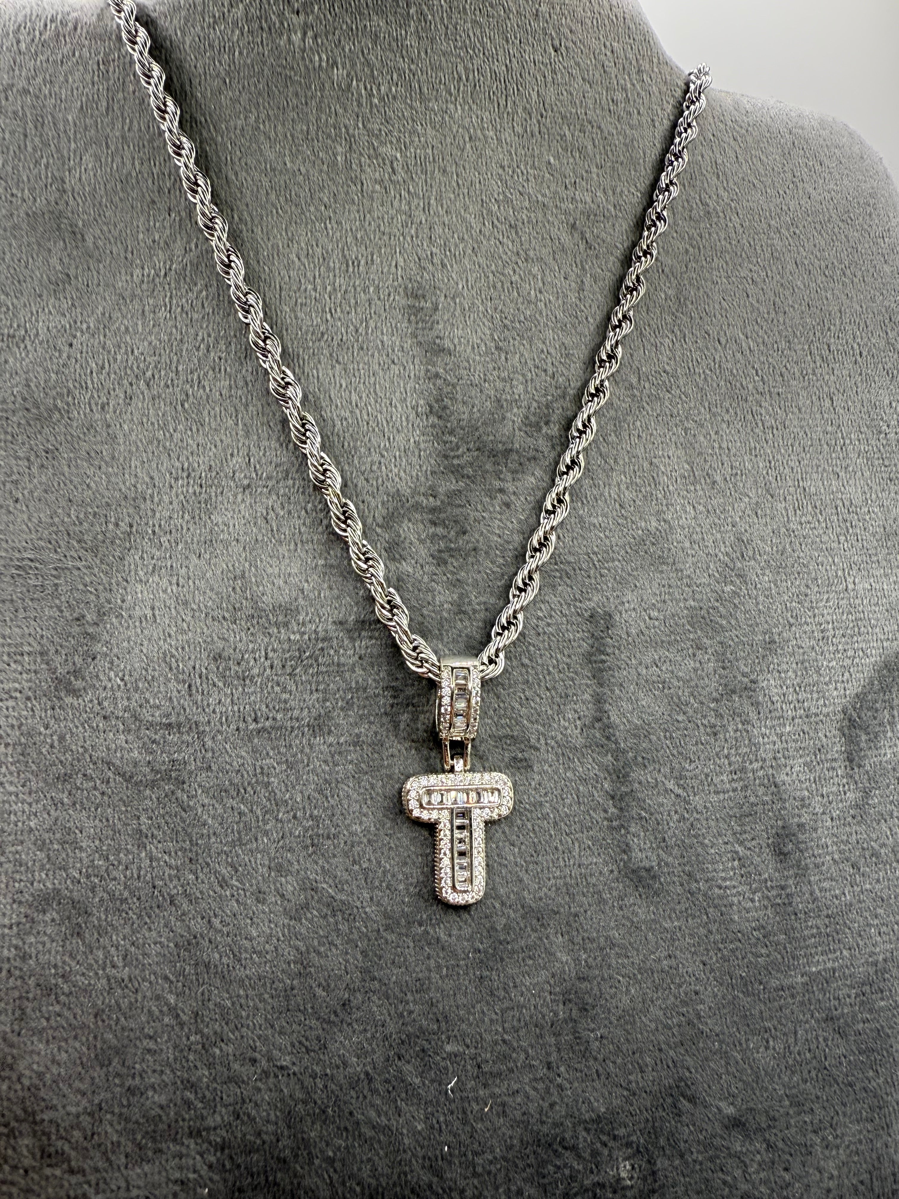 COLLANA  T