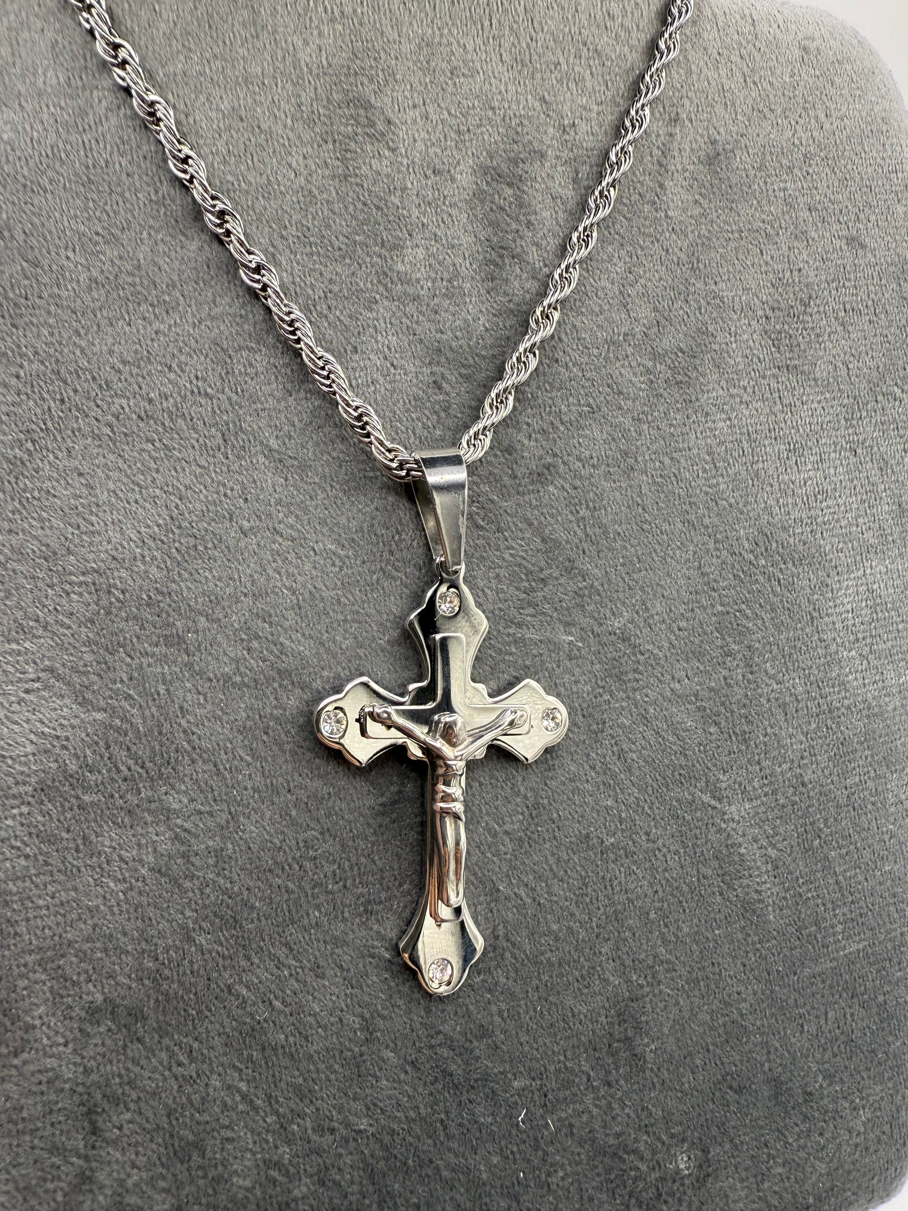 Collana Croce Jesus