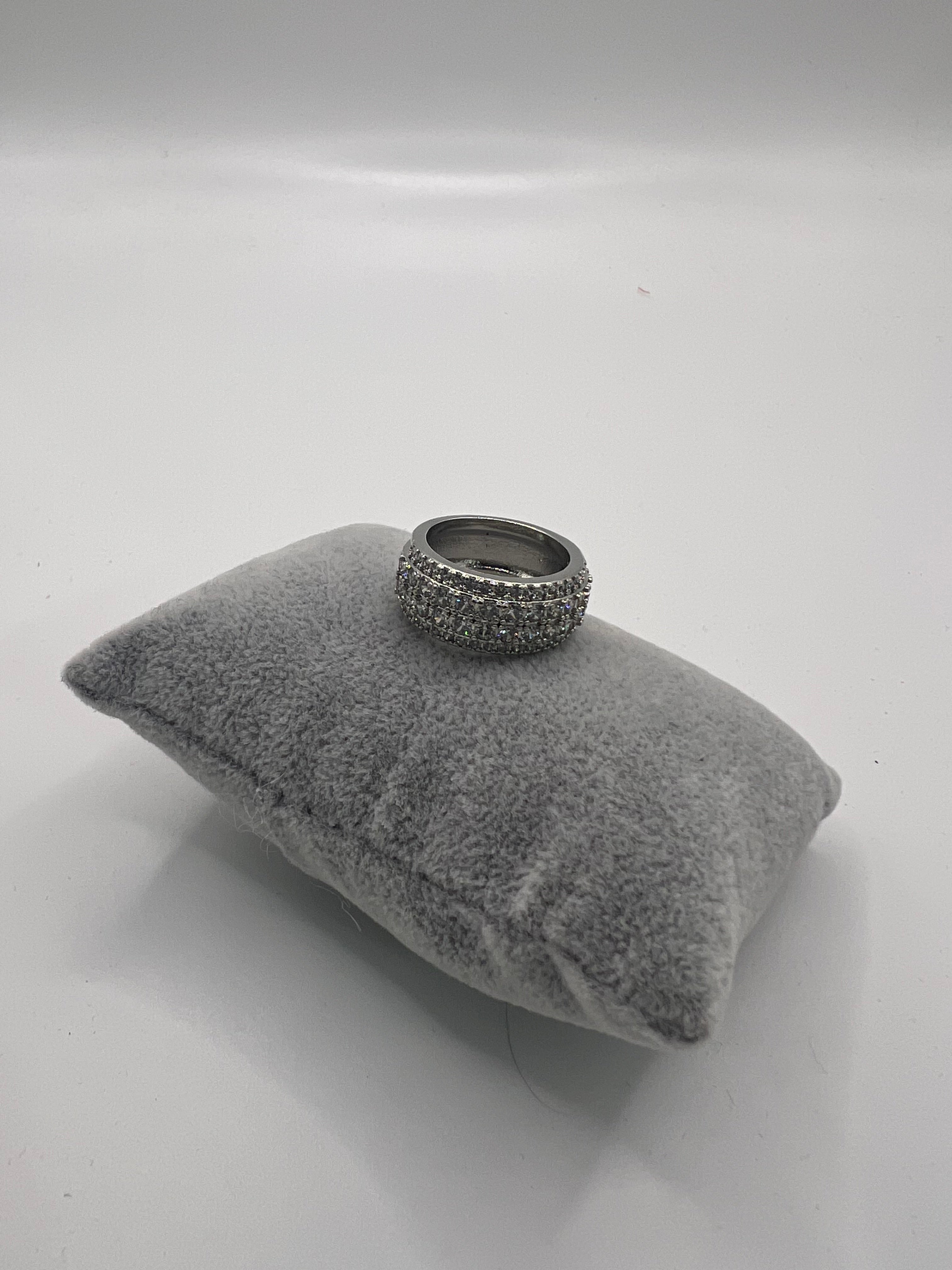 Anello 8