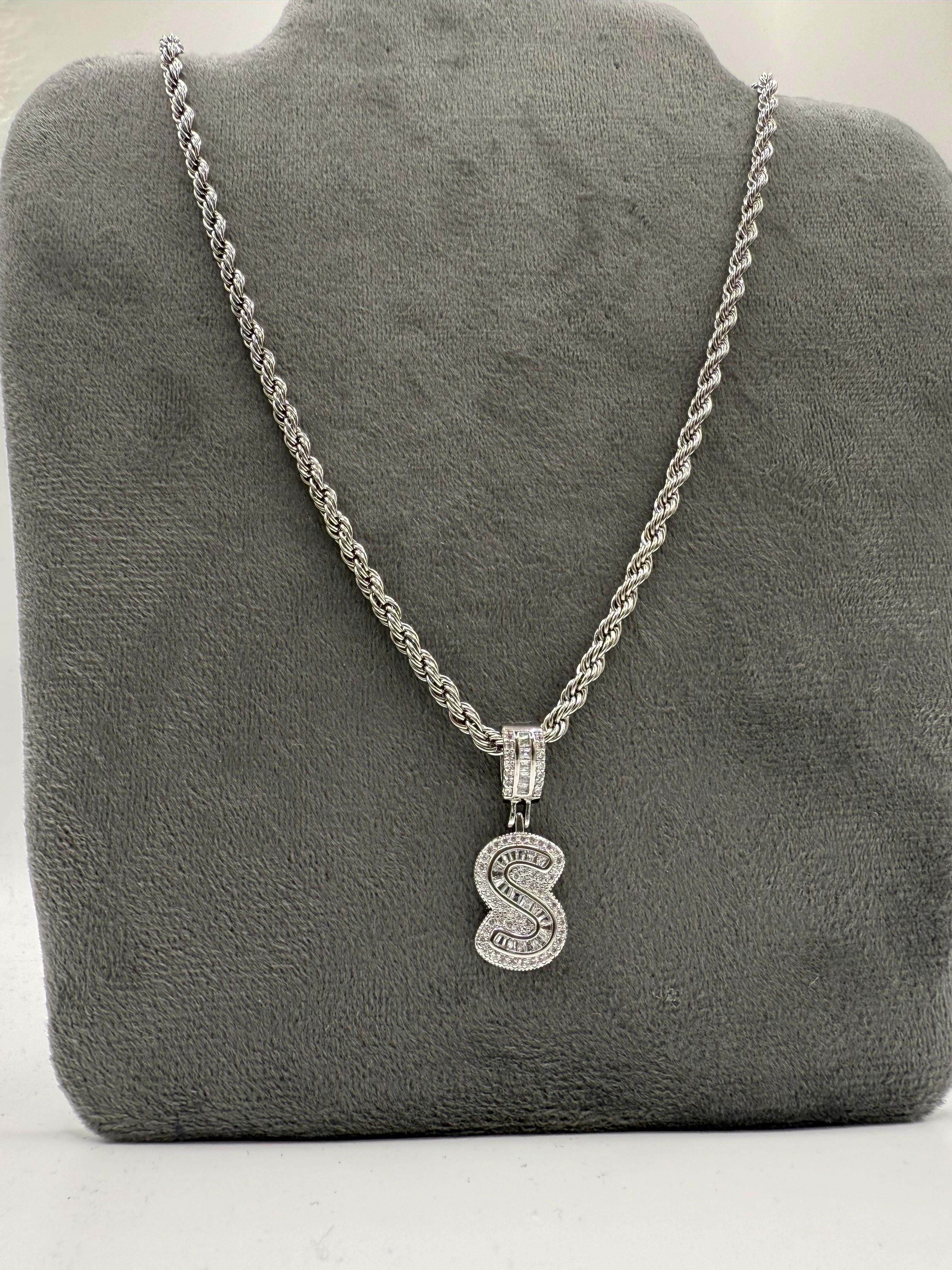COLLANA  S