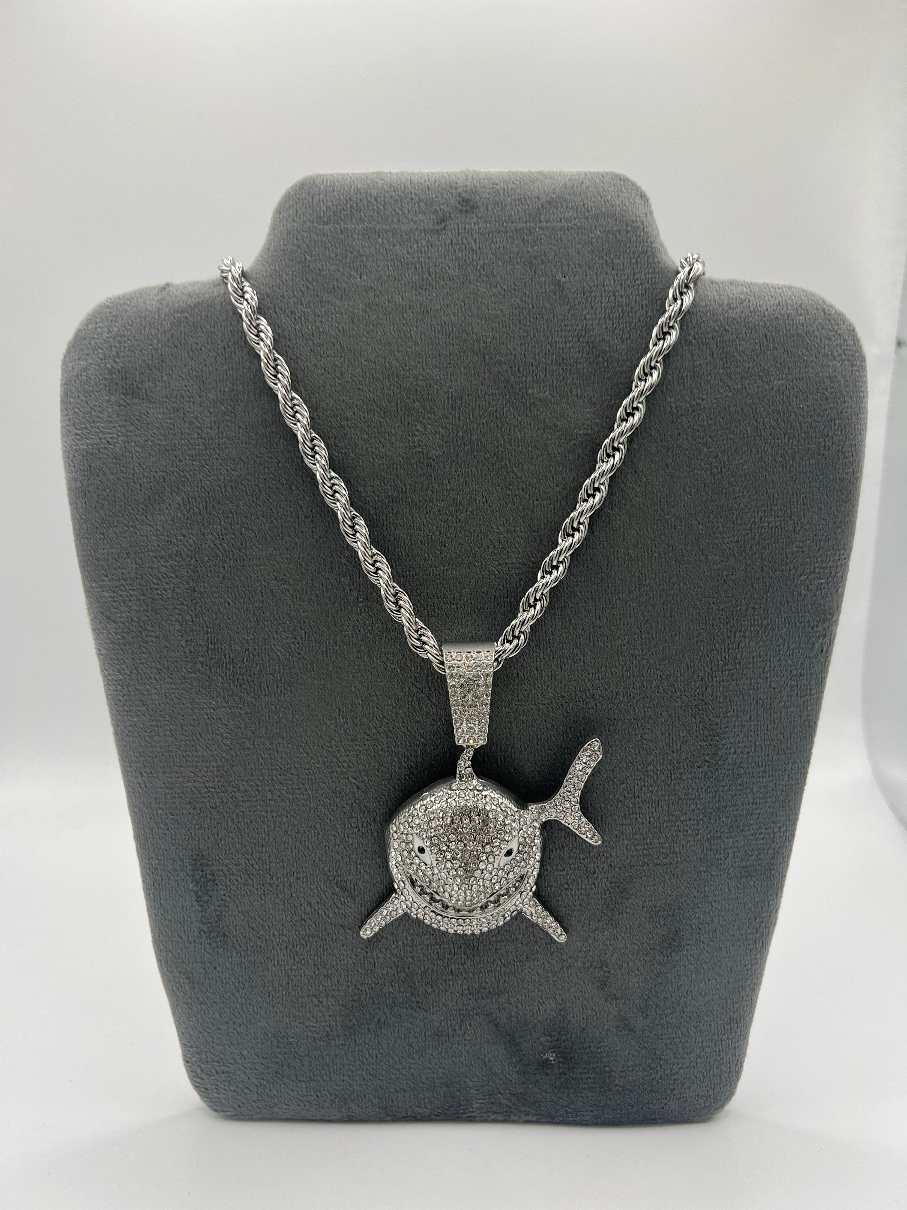 COLLANA DIAMANTI SHARK