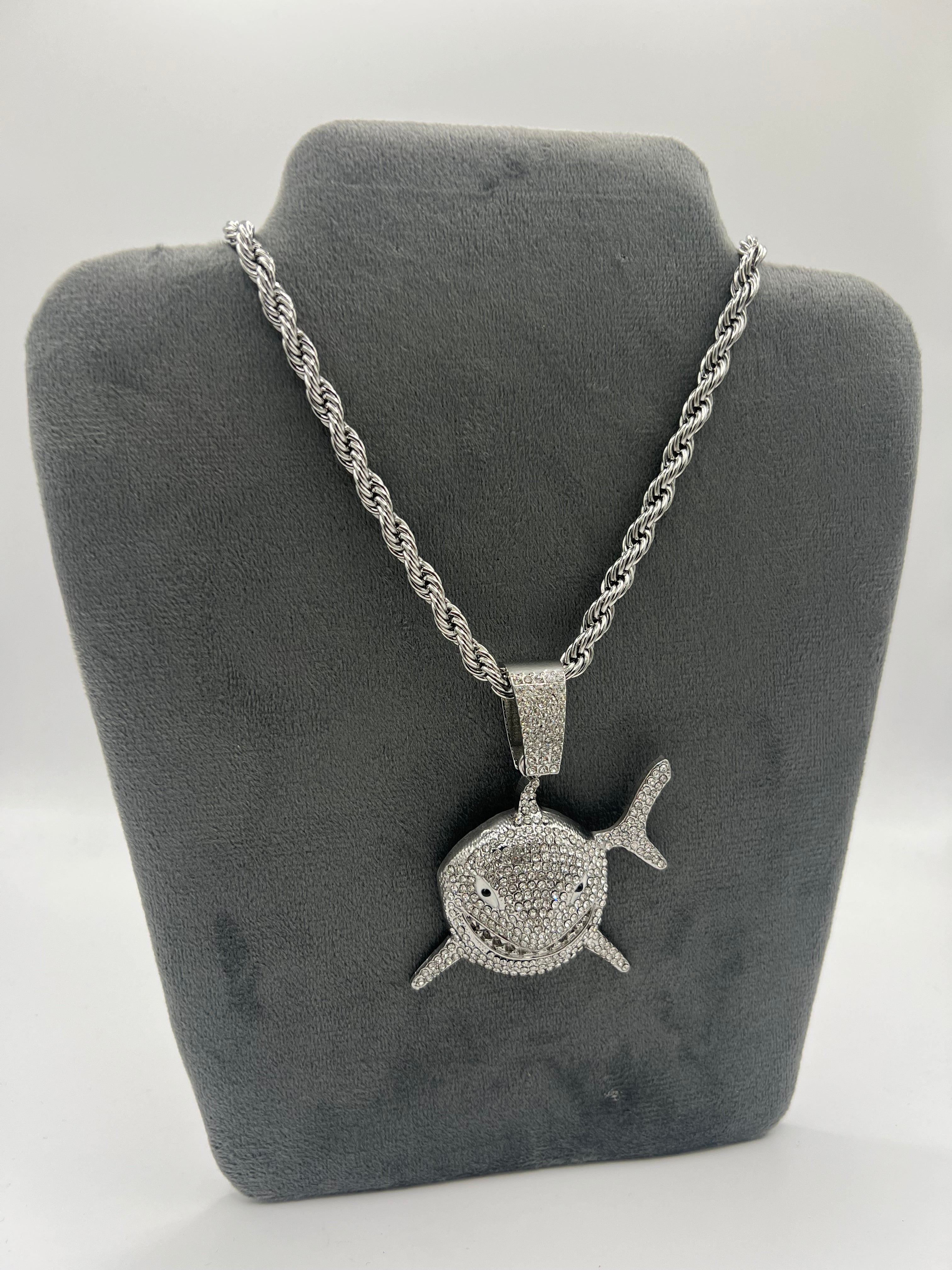 COLLANA DIAMANTI SHARK