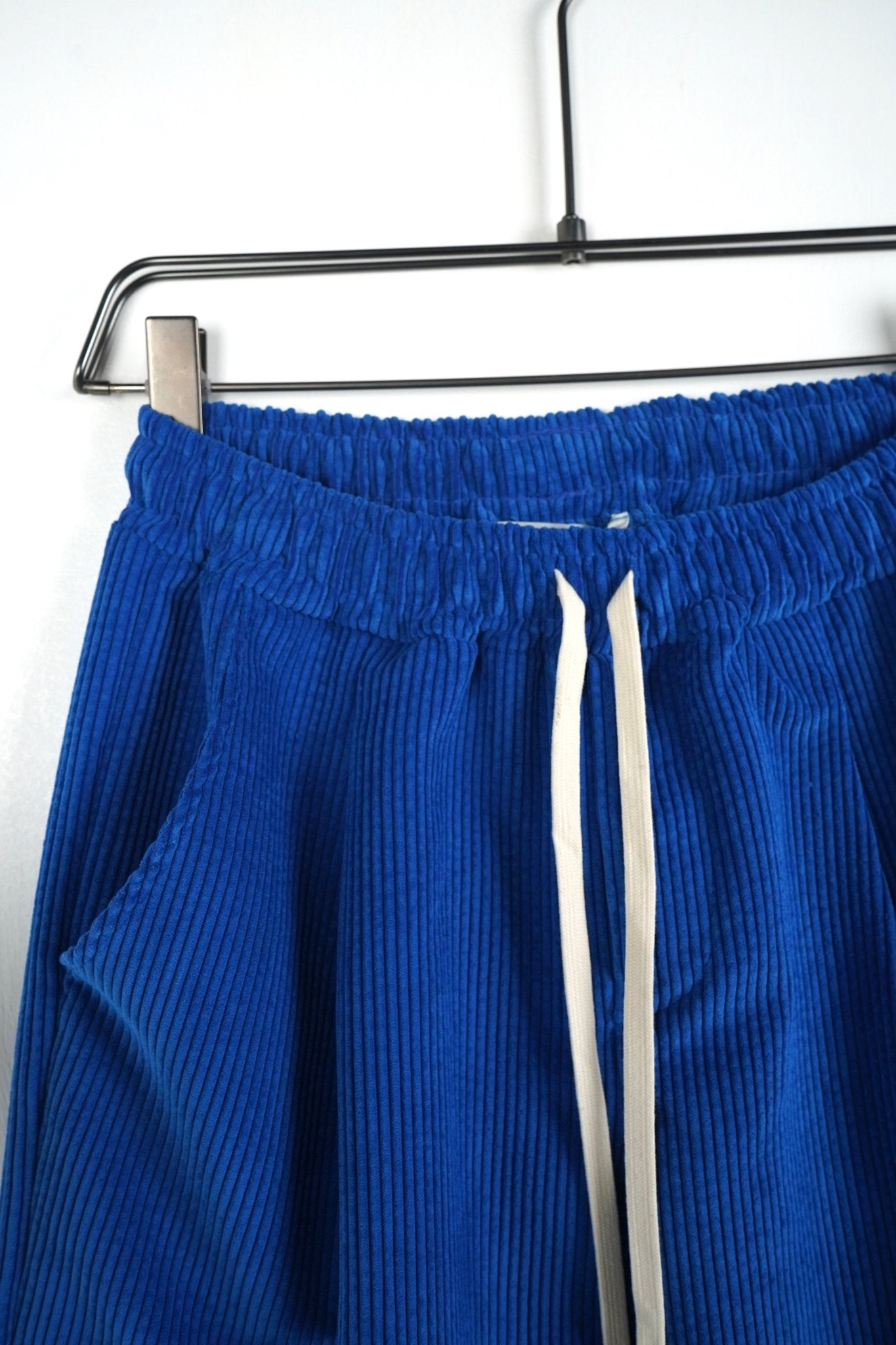 Pantalone Cargo a Coste Blu