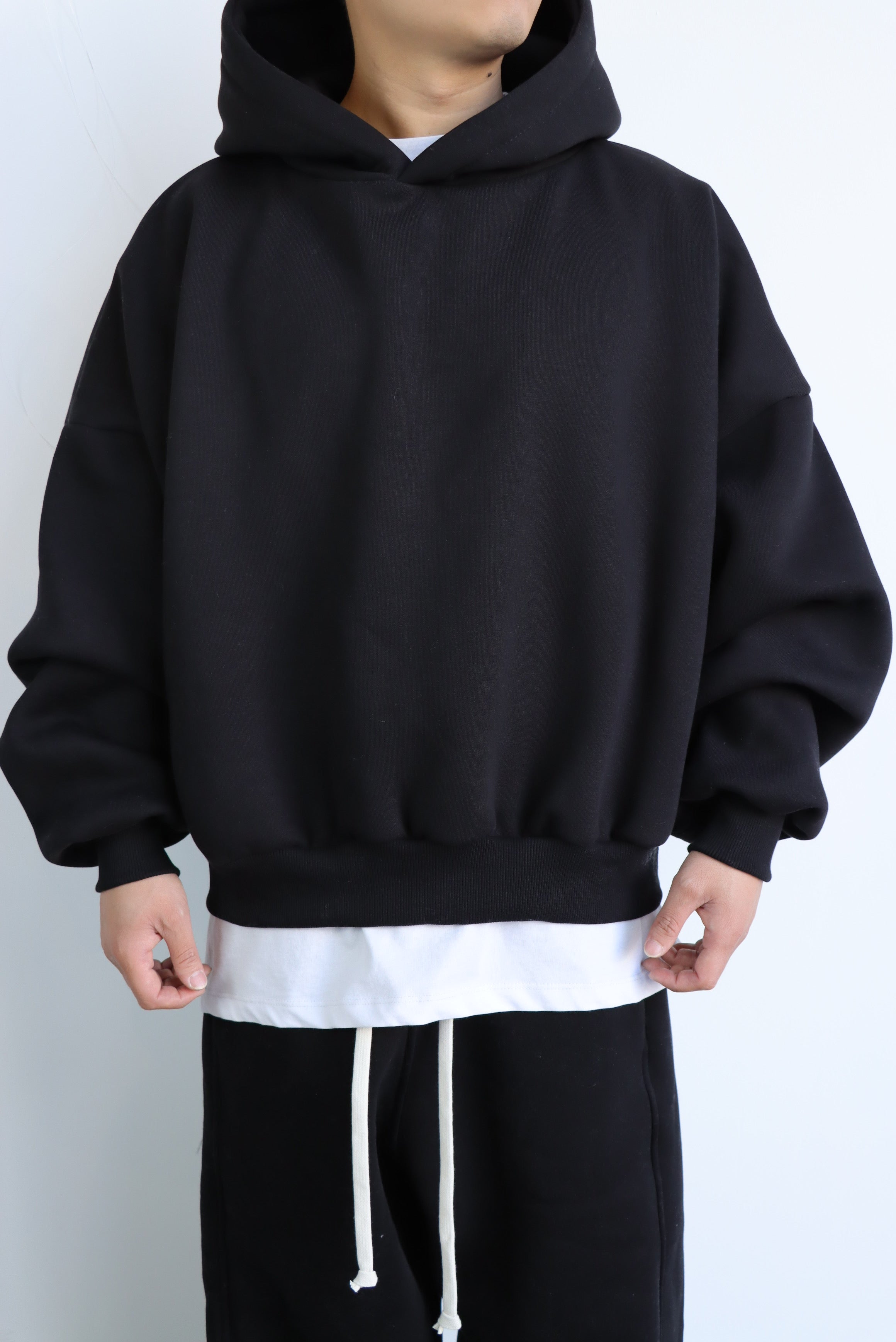 FELPA SUPER BOXY NERA