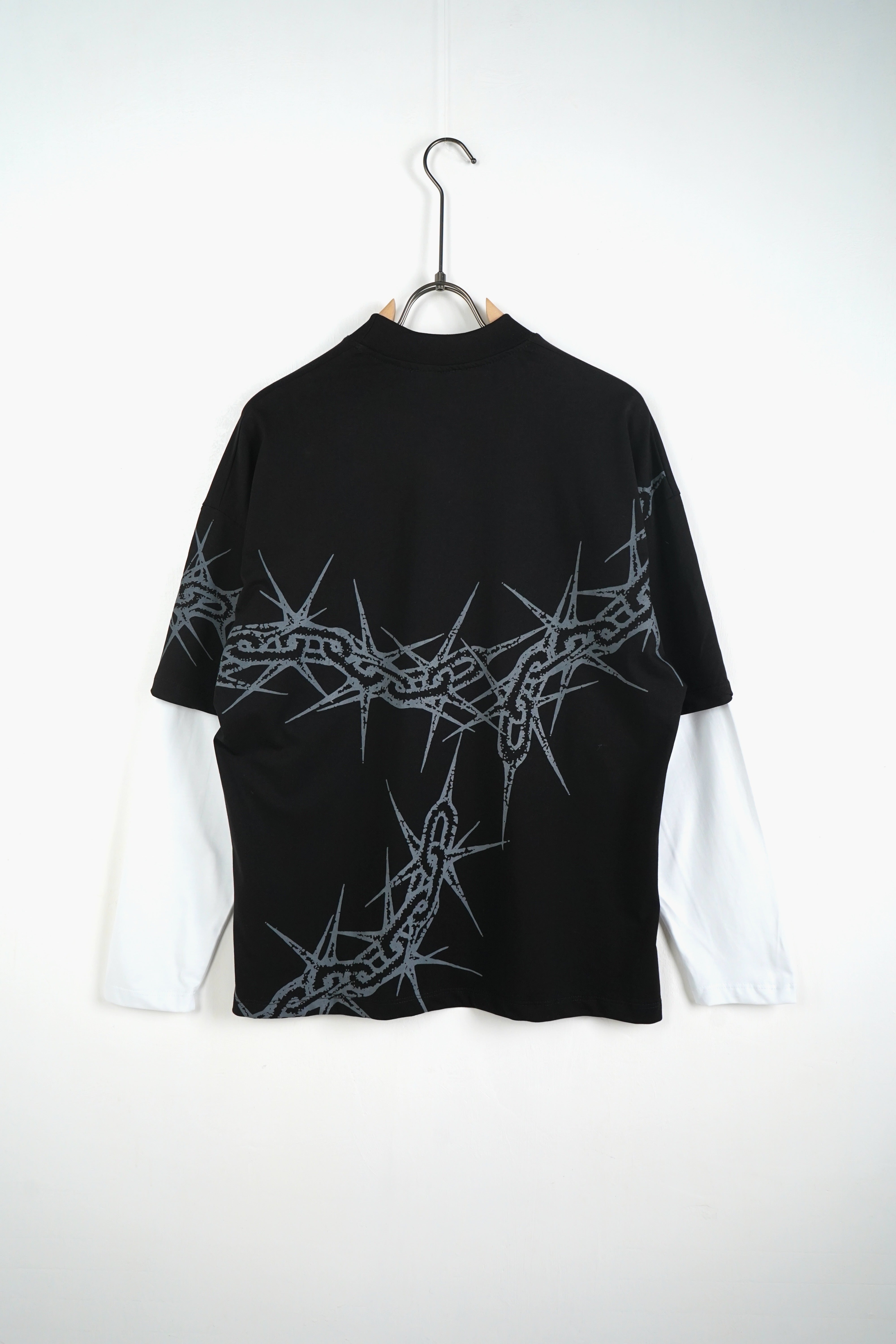 T-SHIRT CATENA SPINATA